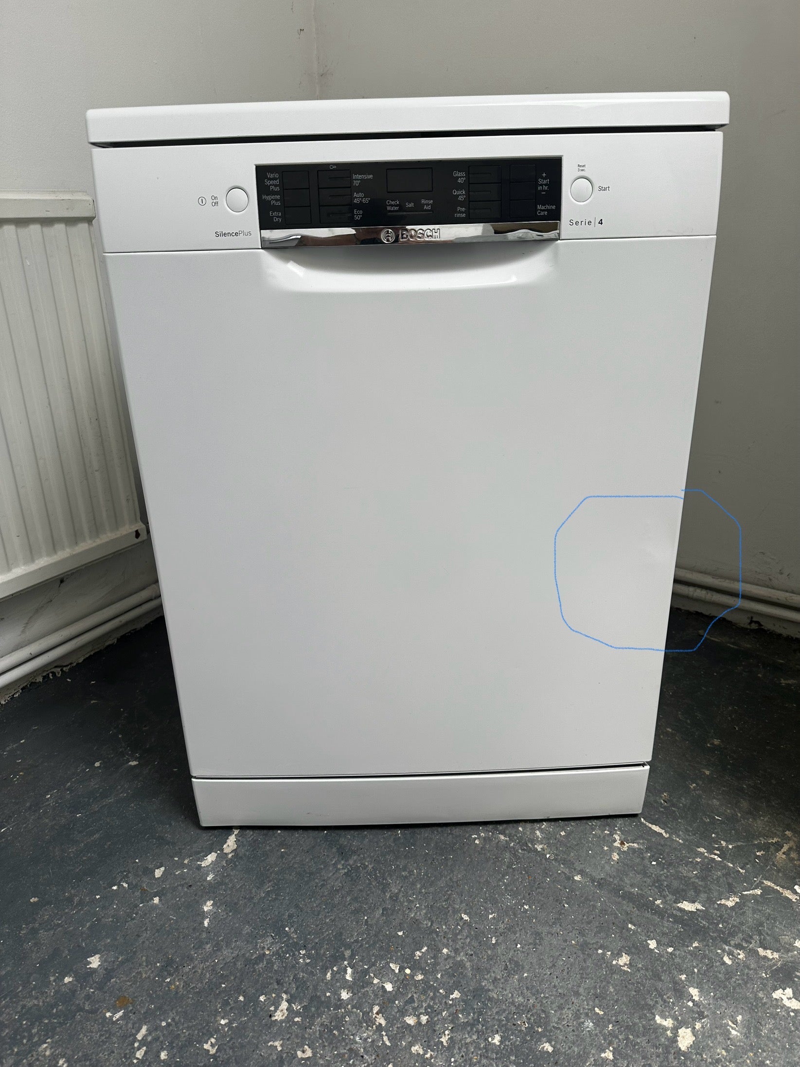  Great B Refurbished Bosch Serie 4 SMS46IW02G Dishwasher 60CM White - Freestanding please look at pictures 7 8 9 